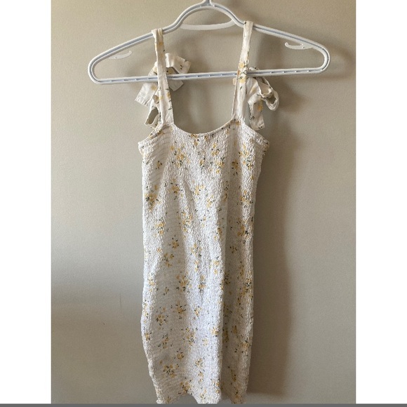 FLORAL BODY-CON DRESS - Picture 3 of 6